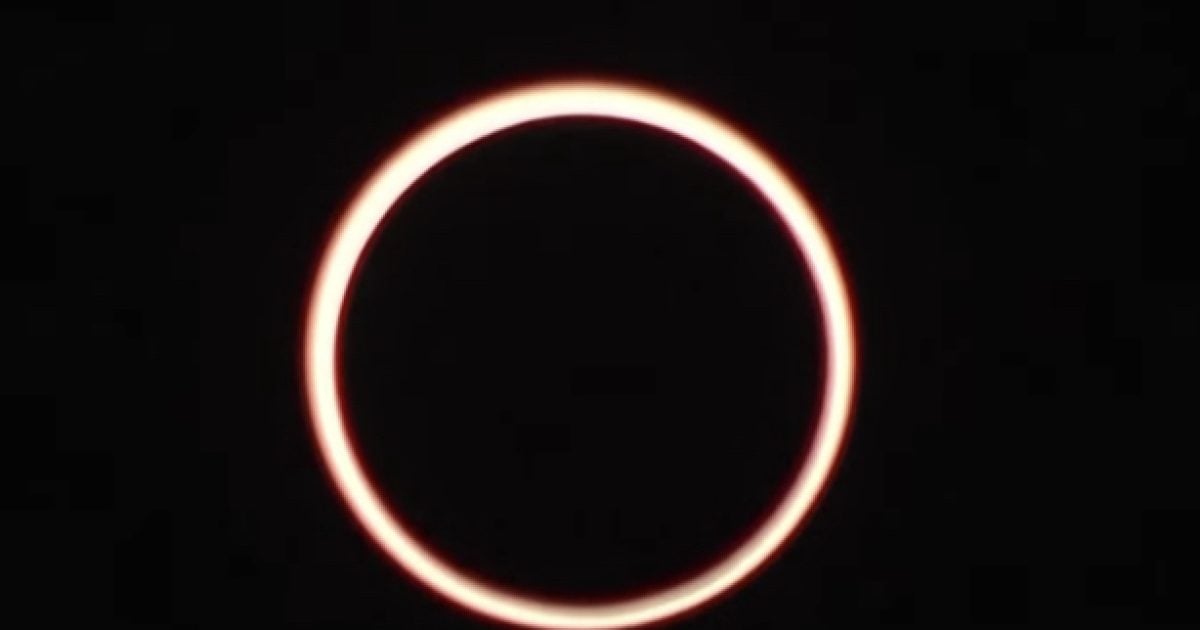 MUST SEE Bizarre Ring Of Fire Eclipse Spotted In California