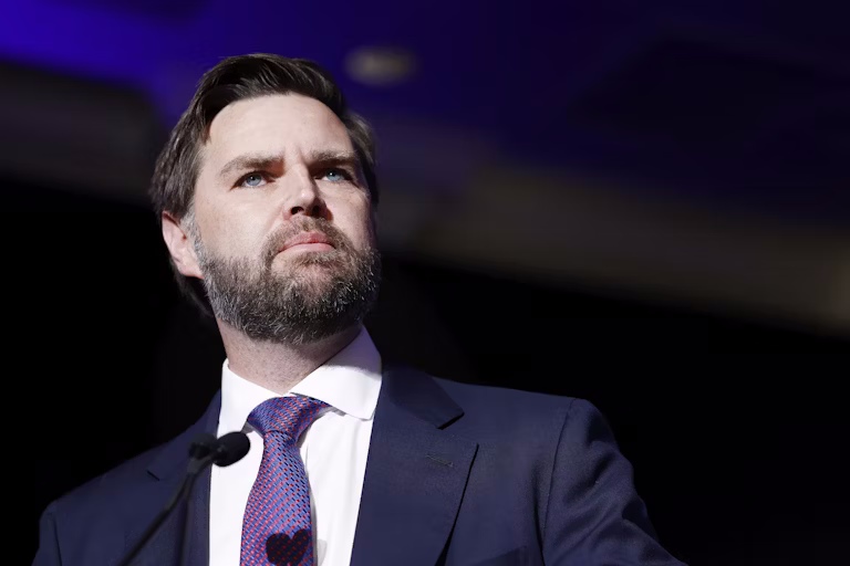 JD Vance DESTROYS Liz Cheney After Kamala Endorsement